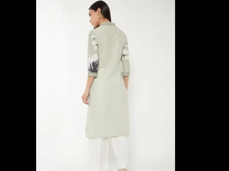 Women Floral Printed Floral Kurta (3)