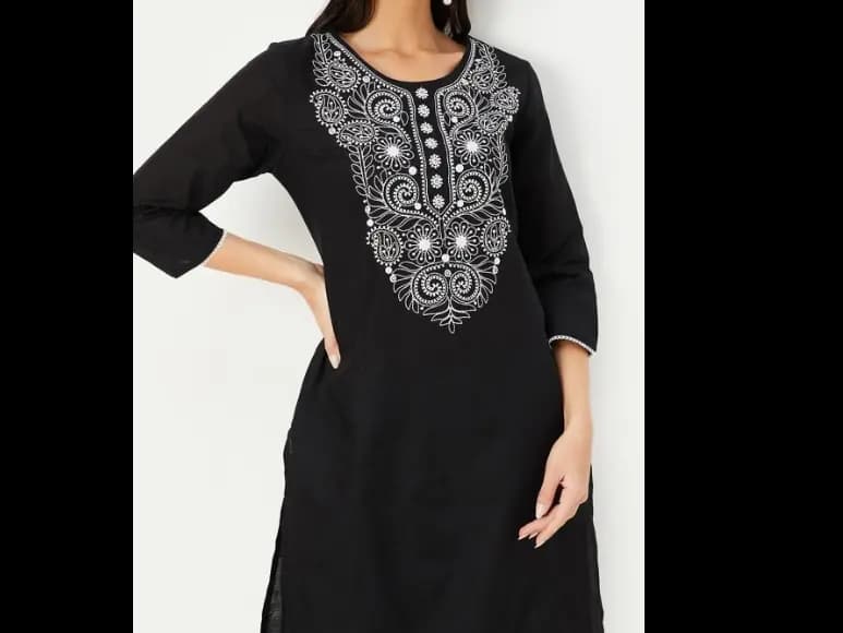 Women Paisley Yoke Design Sequinned Anarkali Kurta (3)