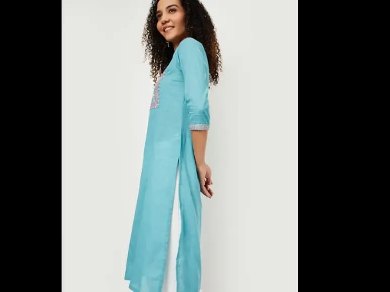 Floral Yoke Design Thread Work Cotton Straight Kurta (2)
