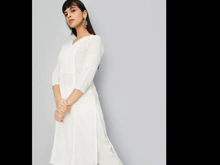 Floral Embroidered Gotta Patti Schiffli Cotton Straight Kurta (4)