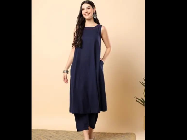 Round Neck Sleeveless Kurta With Trousers