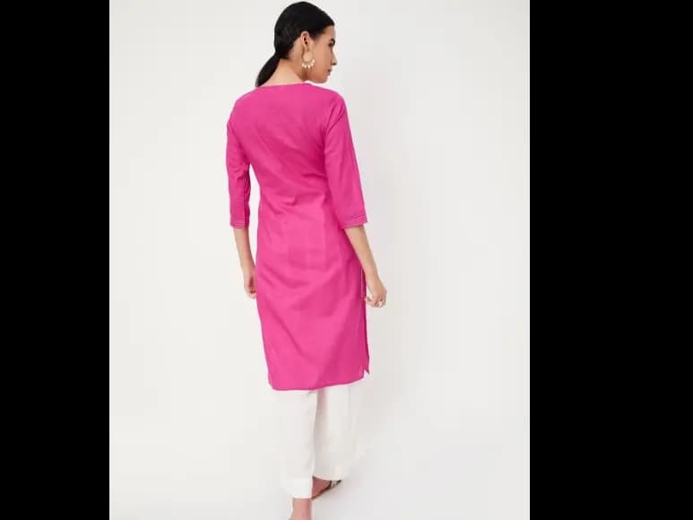Ethnic Motifs Yoke Design Thread Work Notched Round Neck Cotton Straight Kurta (3)