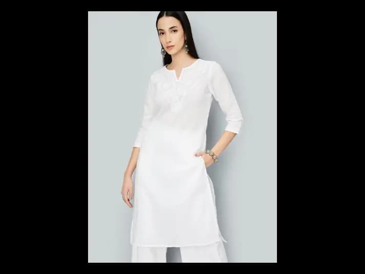 Floral Embroidered Thread Work Straight Kurta (2)