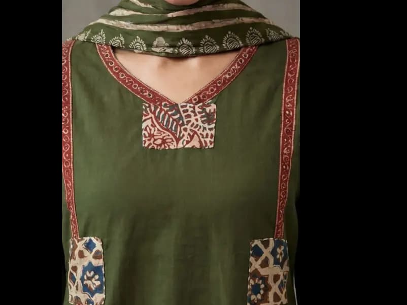 Floral Printed Straight Cotton Kurta & Trousers Sets (5)