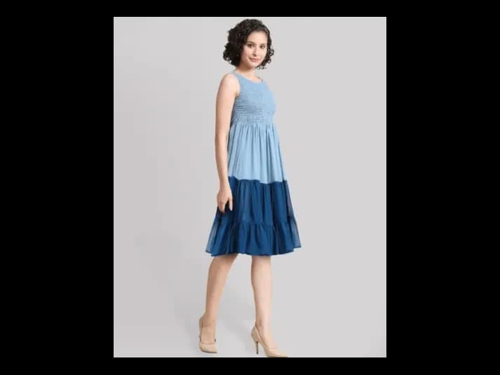 Colourblock Smoked Tiered Dess (4)