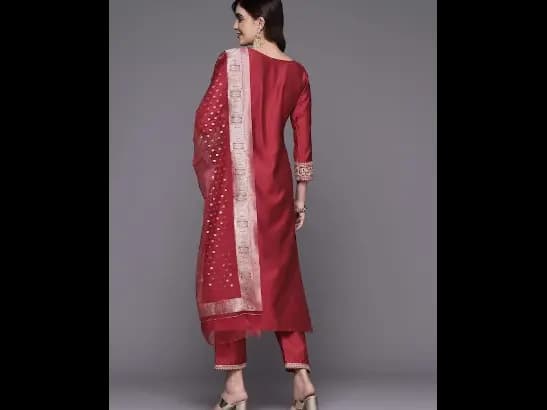 Yoke Design Regular Sequinned Liva Kurta with Trousers & With Dupatta (7)