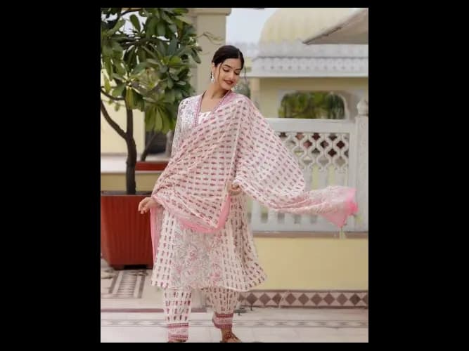 Floral Yoke Design Pure Cotton A-Line Kurta with Patiala & Dupatta (4)