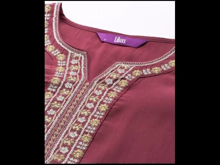 Floral Yoke Design Sequinned Kurta with Trousers & Dupatta (2)