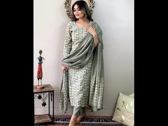 Ethnic Motifs Printed Thread Work Pure Cotton Kurta with Trousers & Dupatta (3)