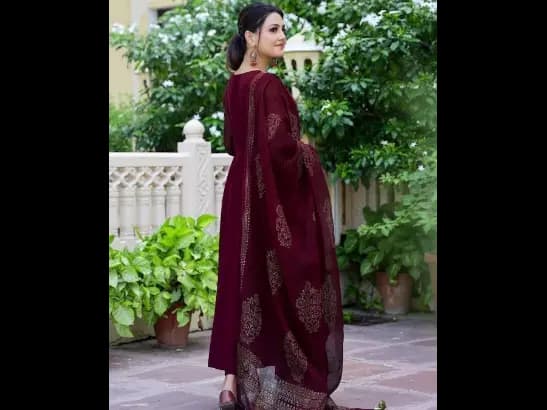 Anarkali Kurta With Trousers & Dupatta (2)