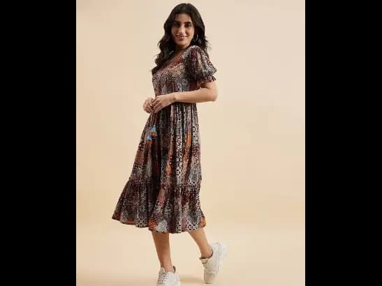 Ethnic Motif Print Round Neck Short Puff Sleeve A-Line Midi Tiered Dress (2)