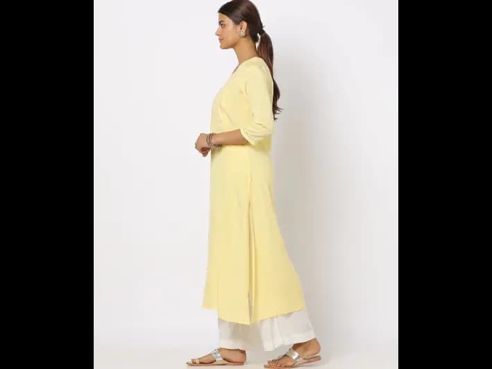 Mirror Embellished Yoke Straight Kurta (4)