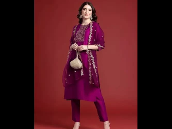 Ethnic Motifs Embroidered Regular Kurta with Trousers & With Dupatta (6)