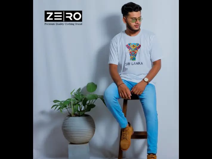 Regular Fit Elephant Printed T-Shirts - White