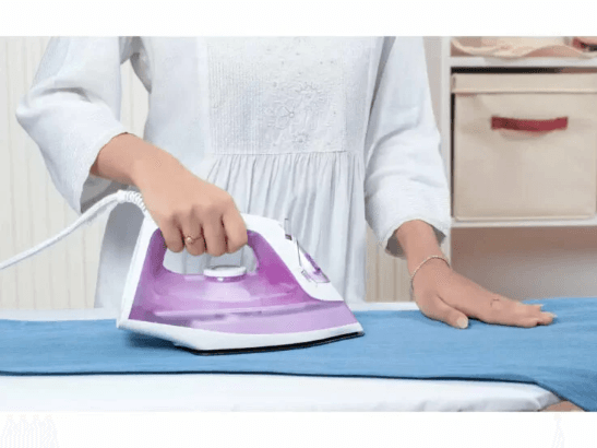 Philips Steam Iron DST0810/30 purple color with 3 years warranty (2)