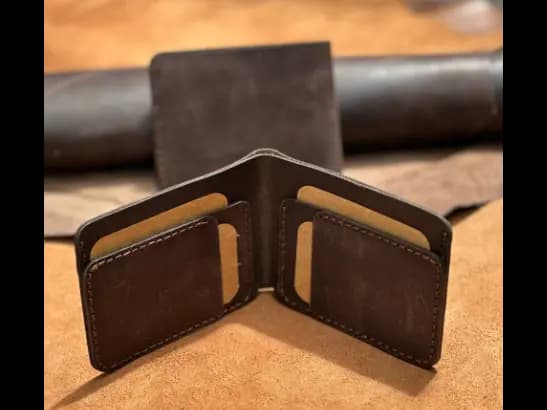 Pure Cow Oil Pull-up Leather Coffee Brown Bi-Fold Wallet (5)
