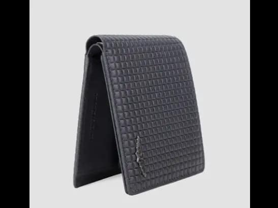 Checked Leather Bi-Fold Wallet (4)