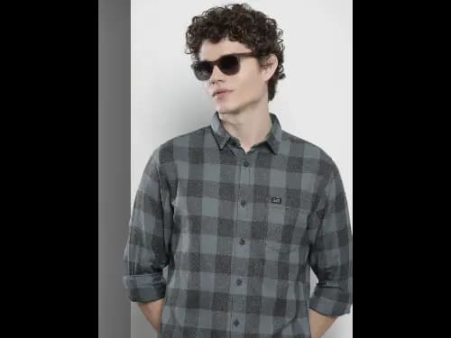 Men Teal Green & Charcoal Grey Cotton Checked Casual Shirt
