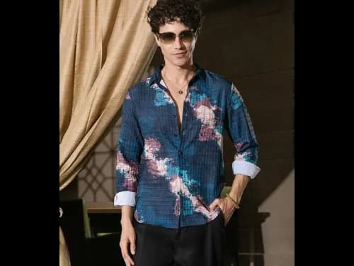 Men Graphic Regular Fit Shirt