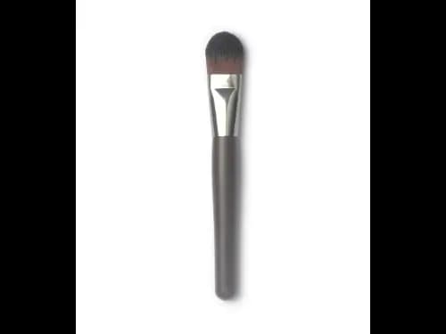 SIGNATURE Foundation Brush