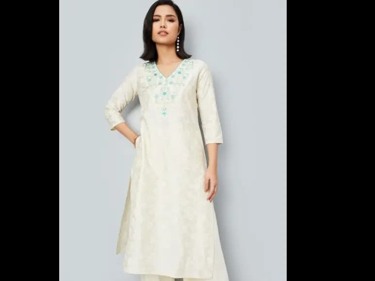 Floral Printed V-Neck Straight Kurta