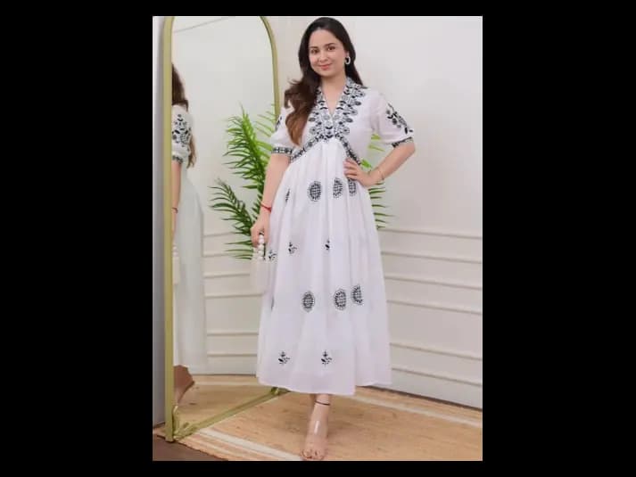 Floral Embroidered Thread Work Empire Puff Sleeves Anarkali Kurta