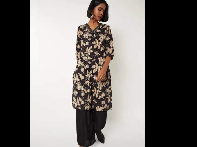 Women Floral Printed Daily Cotton A-Line Kurta