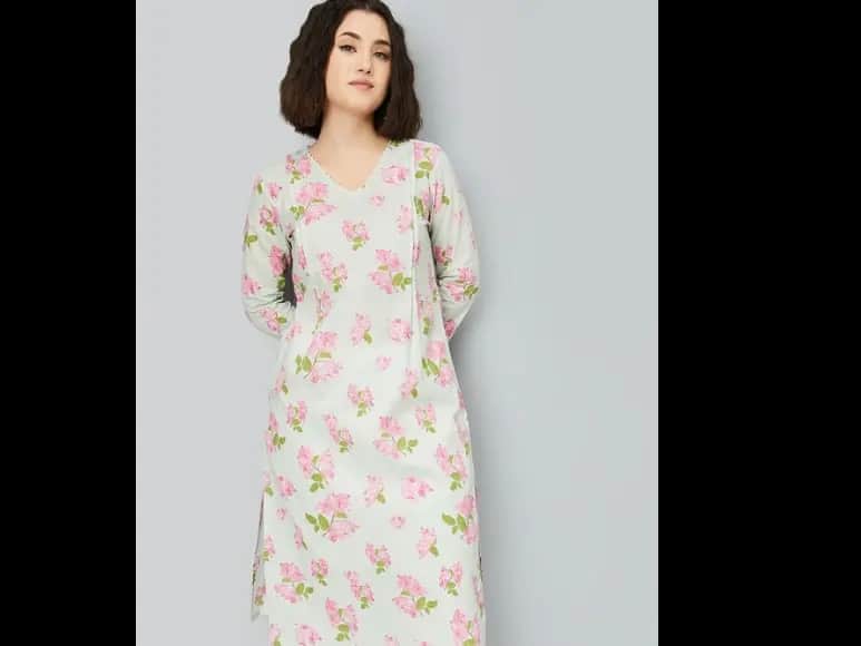 Women Floral Striped Flared Sleeves Thread Work Kaftan Kurta