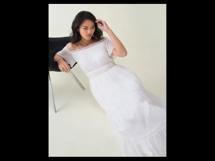 Women Off-Shoulder Smocked Tiered Maxi Dress (5)