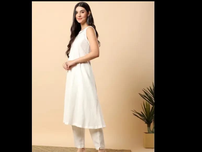 Round Neck Sleeveless Kurta With Trousers (3)