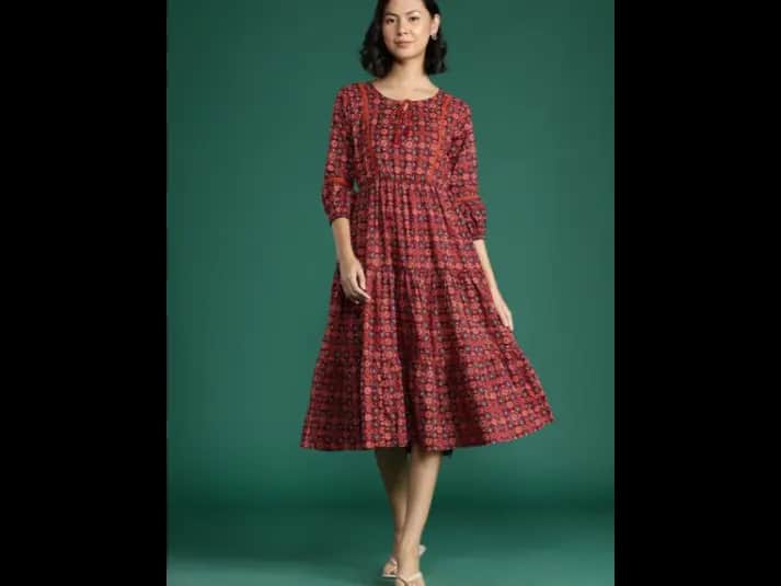 Ethnic Motifs Print Tie-Up Neck Puff Sleeve Pure Cotton Fit & Flare Midi Dress