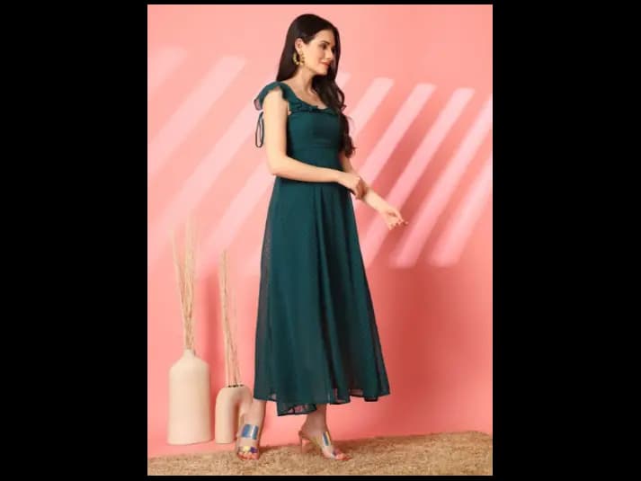 Women Round Neck Flutter Sleeves Fit & Flare Maxi Dress (2)