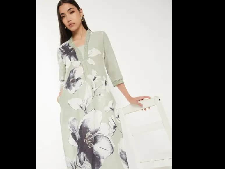 Women Floral Printed Floral Kurta