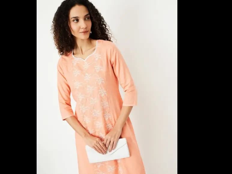 Floral Embroidered Thread Work Cotton Straight Kurta (3)
