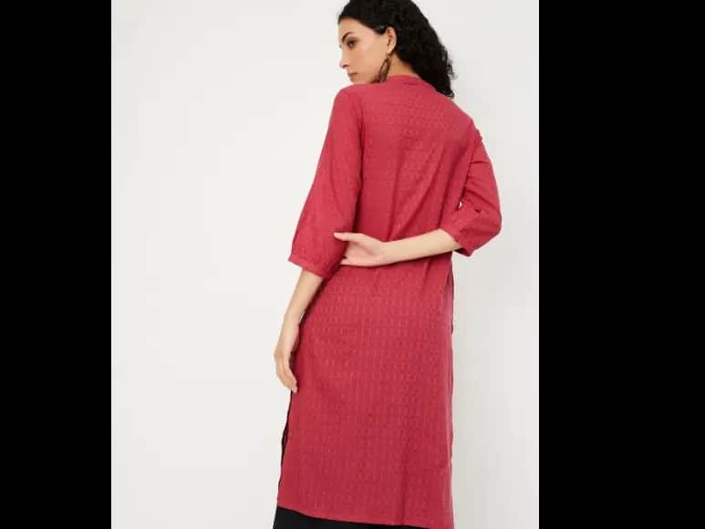 Women Keyhole Neck Flared Sleeves Kurta