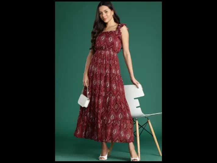 Print Flutter Sleeves Georgette Fit & Flare Maxi Dress (2)